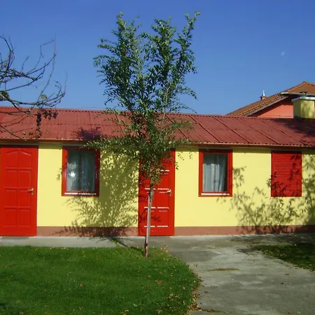 Aranyeso Vendeghaz Domaszek